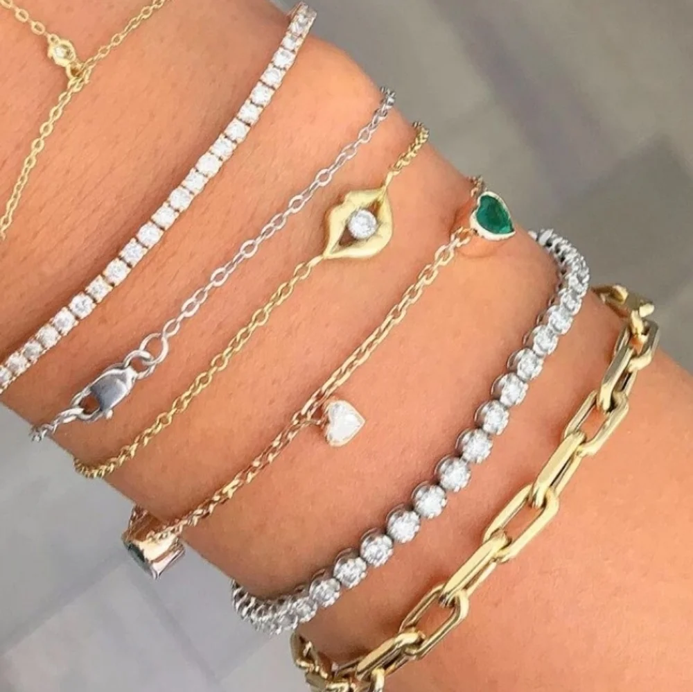 NEW 14k‎ Gold-Plated Paperclip Adjustable Bangle Bracelet